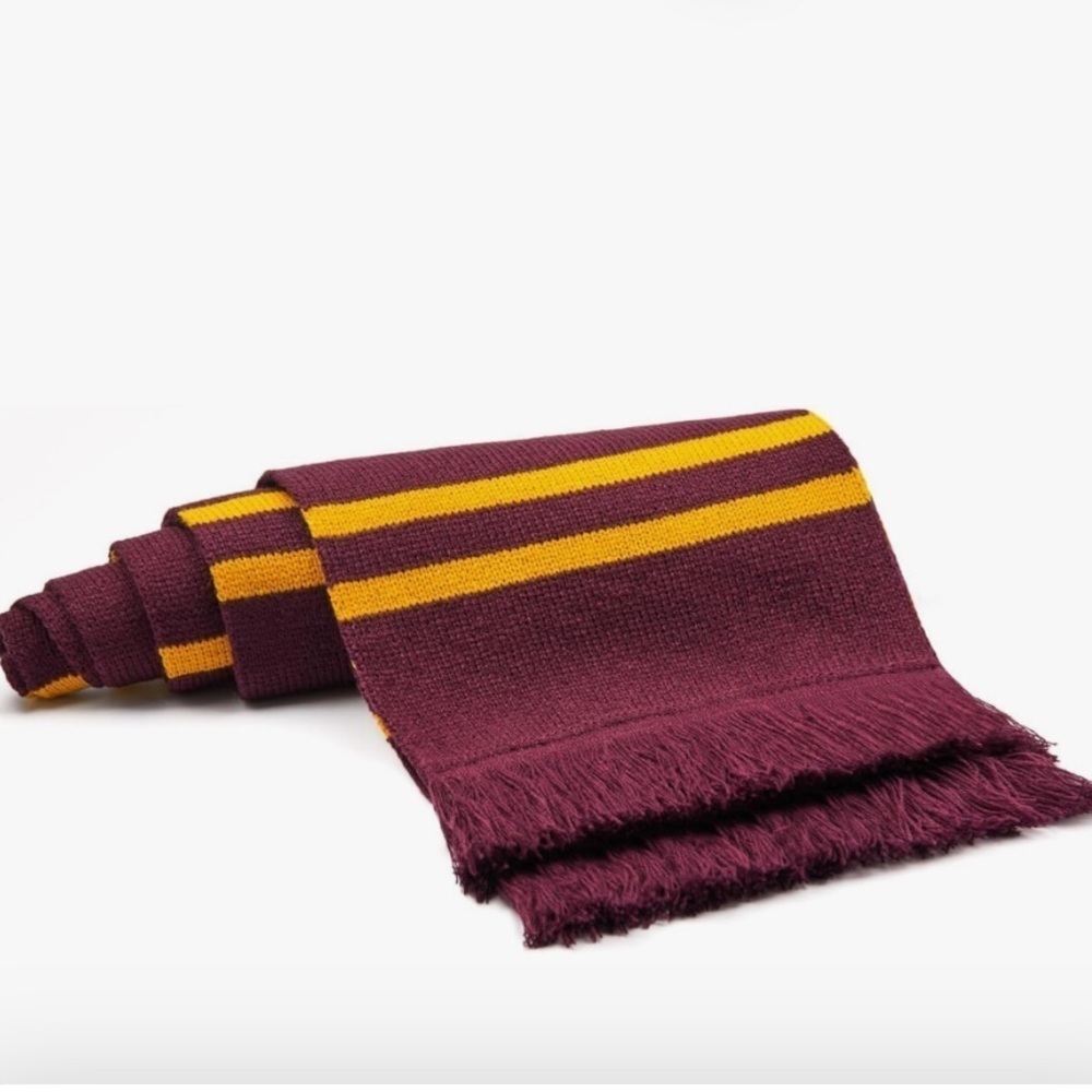 NWT Striped Scarf, Red and Yellow Knit Harry Potter Wizard cosplay